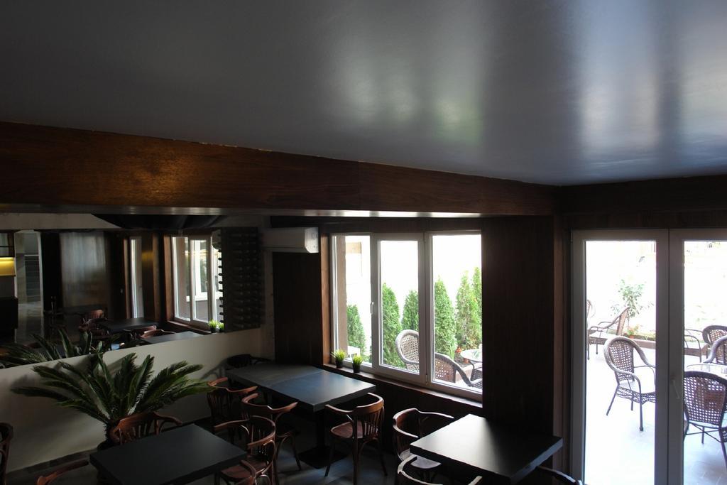 Botabara Del Mar Boutique Aparthotel Pomorie Bagian luar foto