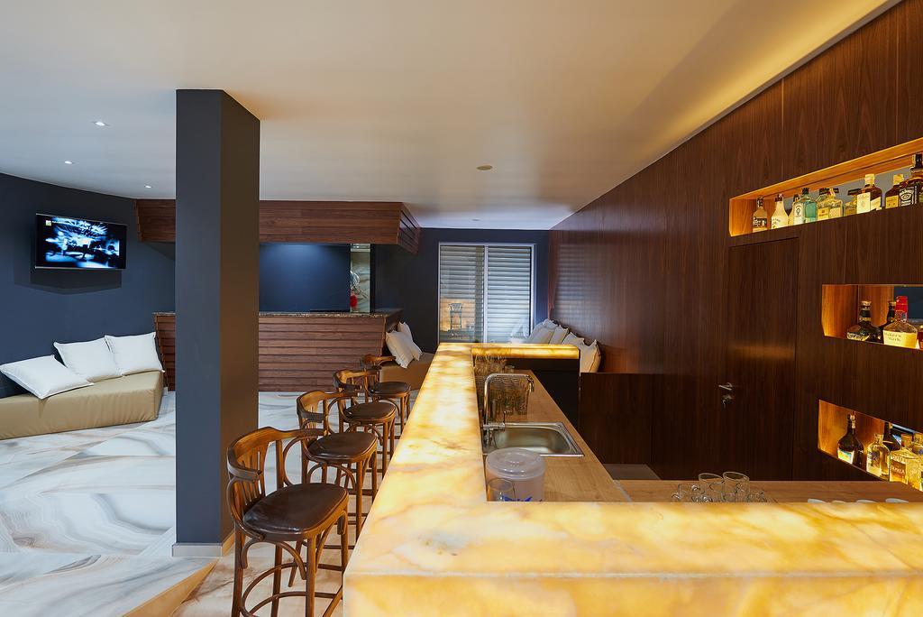 Botabara Del Mar Boutique Aparthotel Pomorie Bagian luar foto